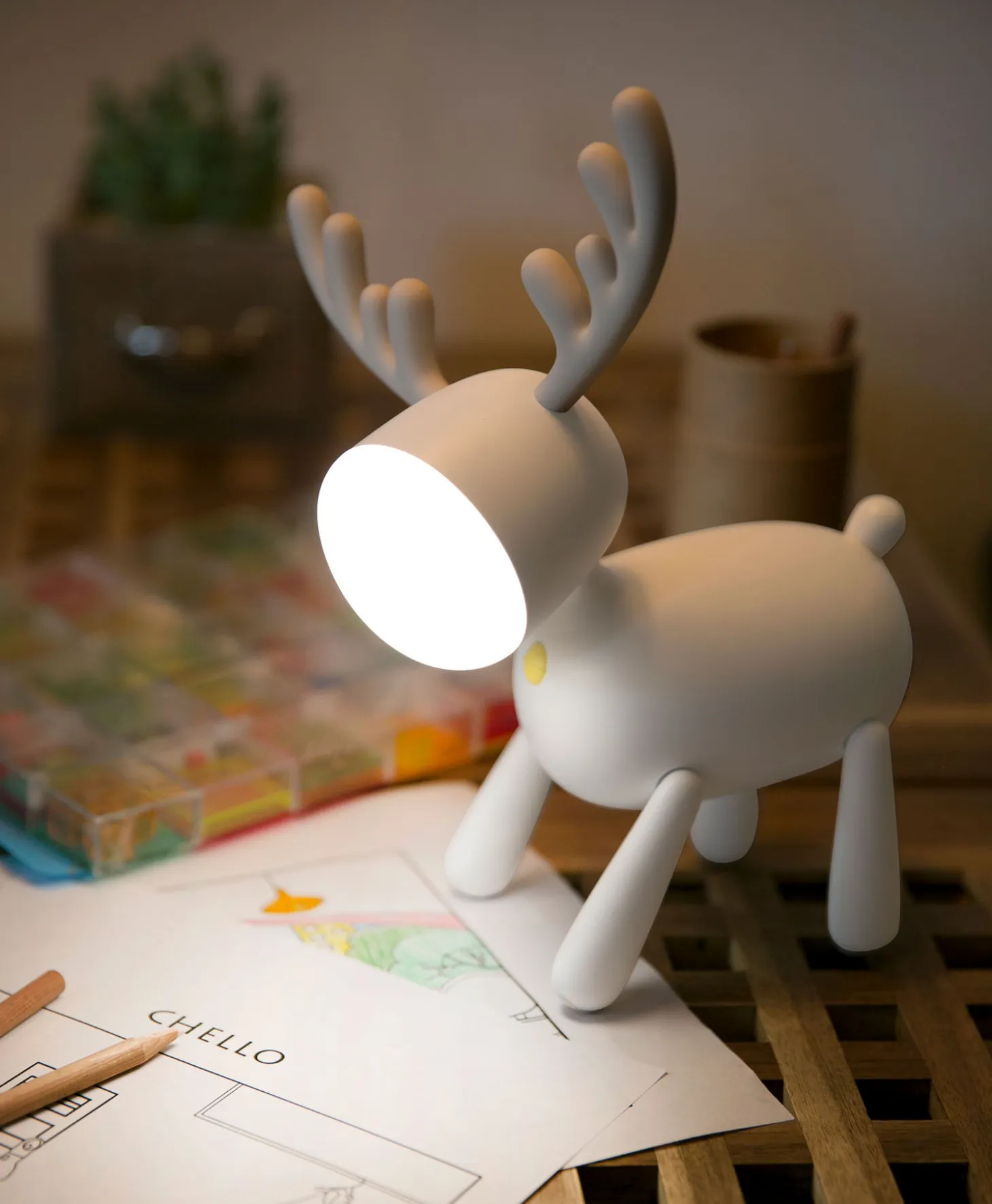 Mary`s Led Deer Lamp