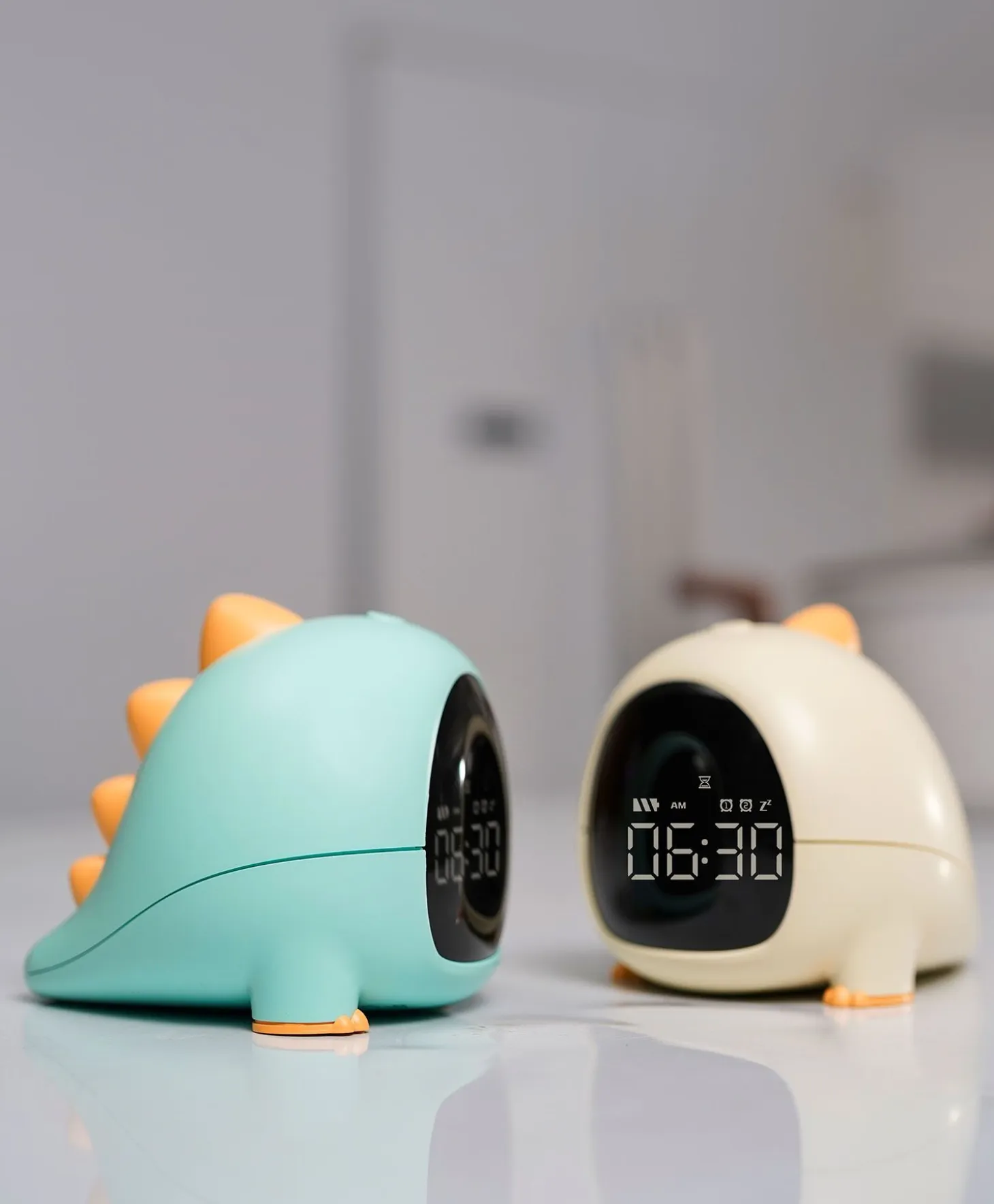 Mary`s Little Dino Alarm Clock