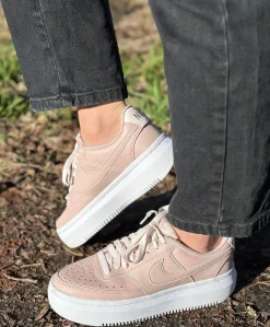 Nike Wmns Court Vision Alta Damesko