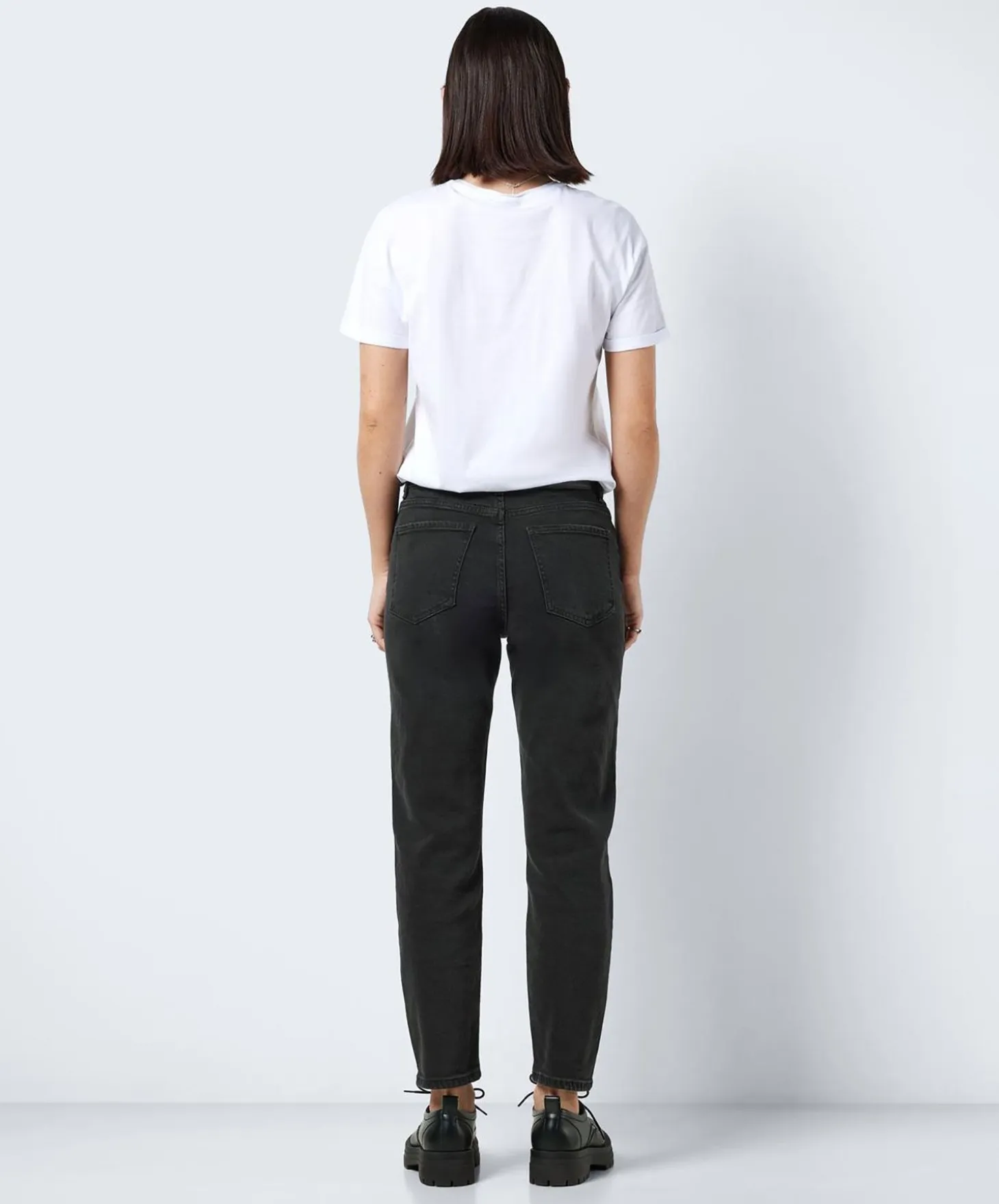 NMMoni HW Straight Jeans