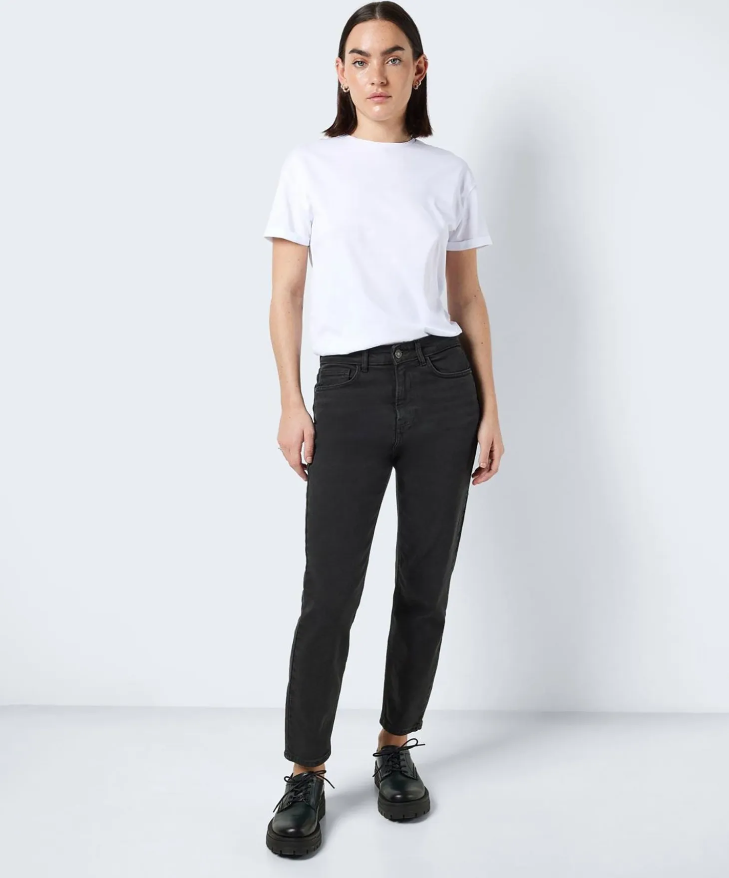NMMoni HW Straight Jeans