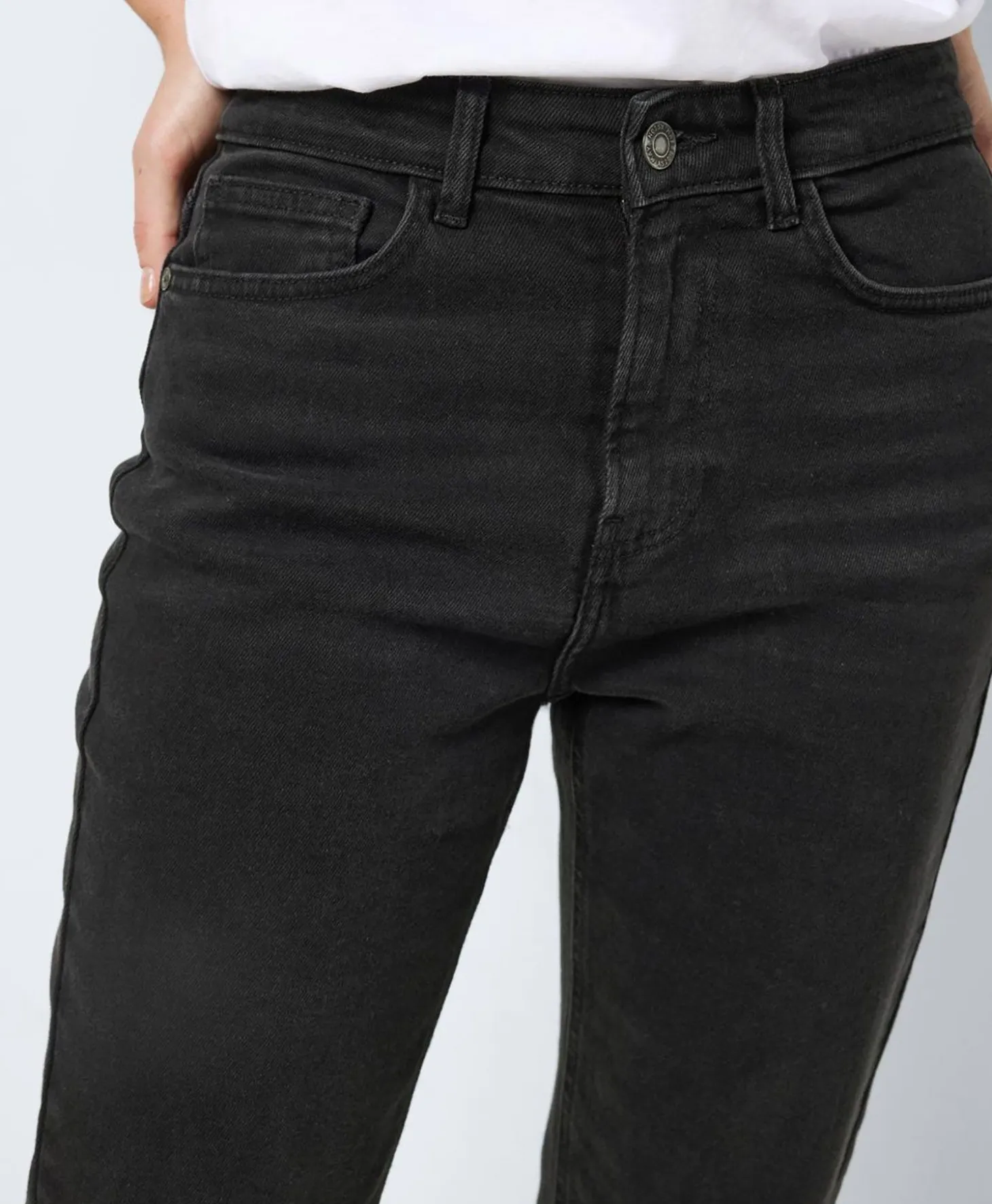 NMMoni HW Straight Jeans