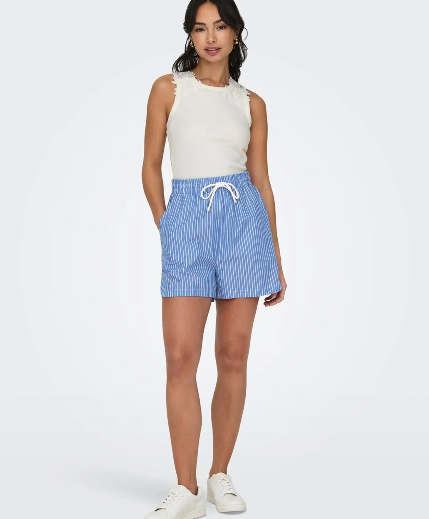 Only Arja Stripe Shorts