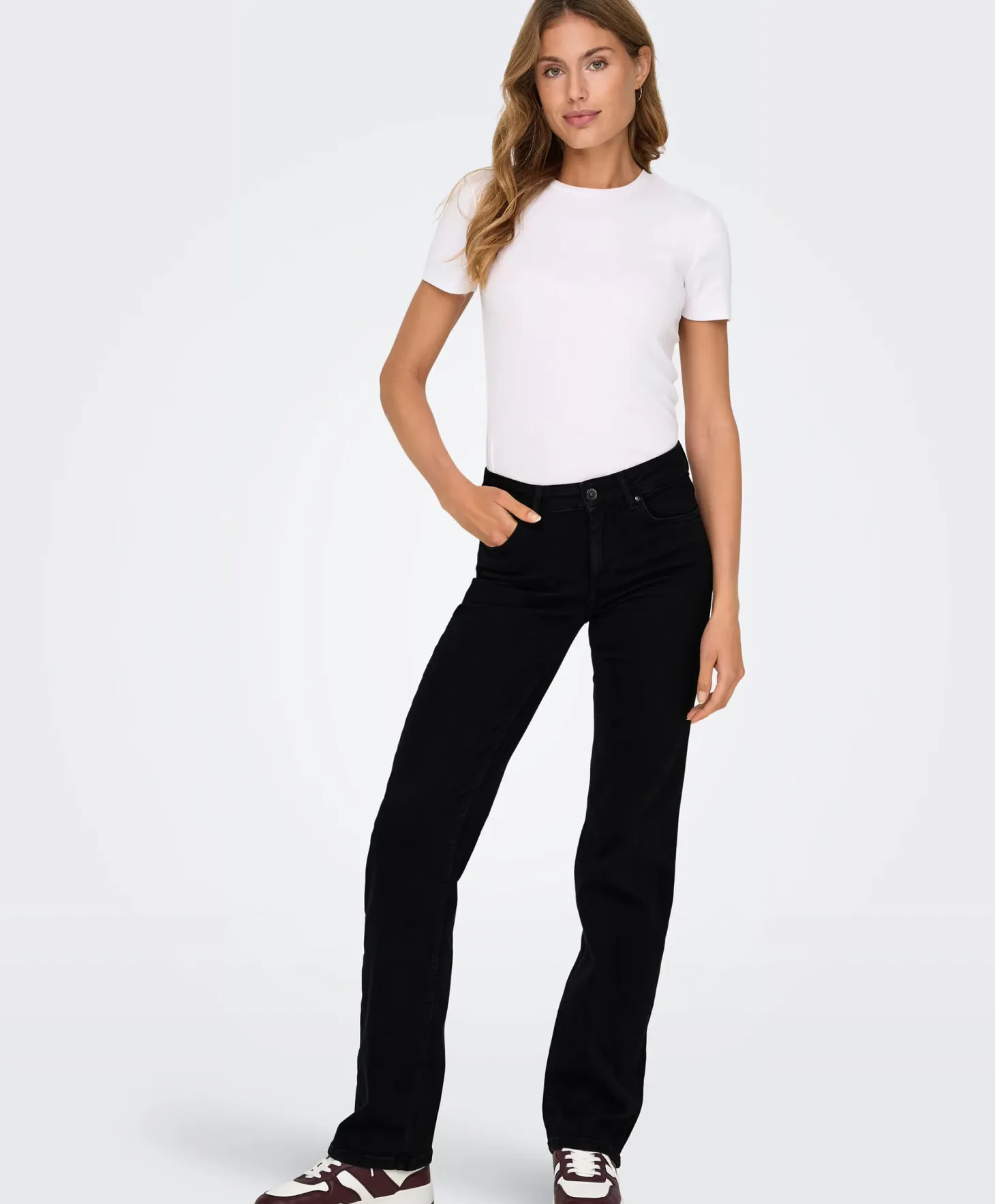 Only Blush Mid Straight Denim jeans