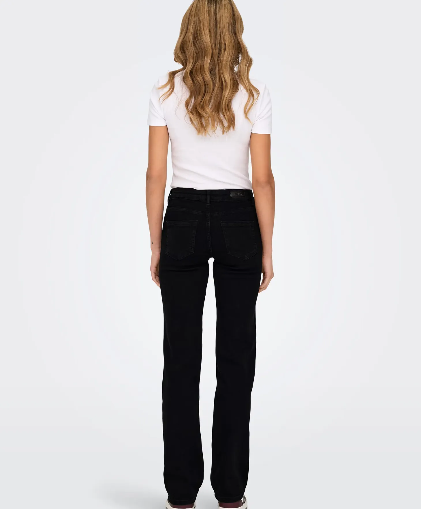 Only Blush Mid Straight Denim jeans