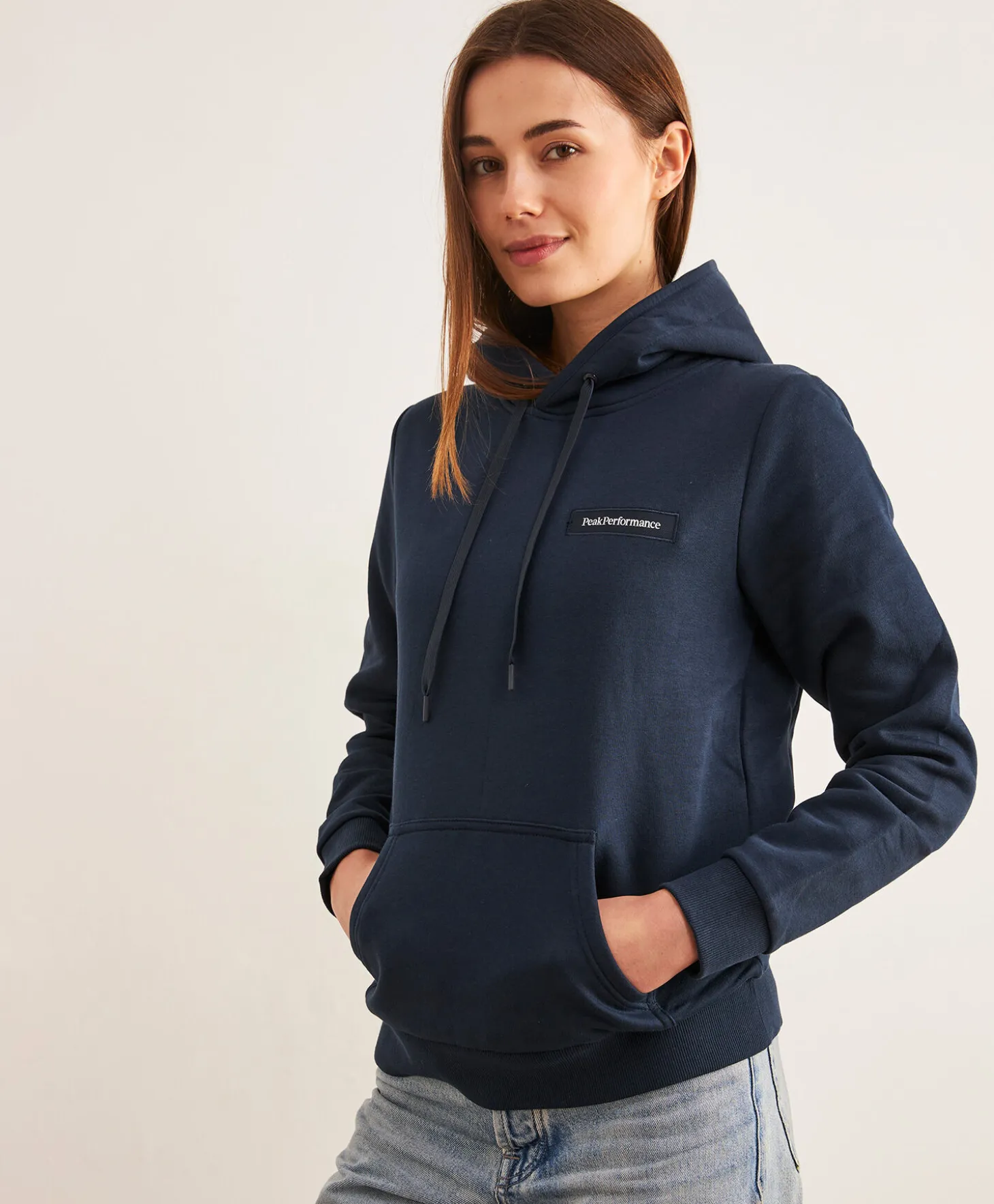 Peak Performance Logo Hoodsweat W