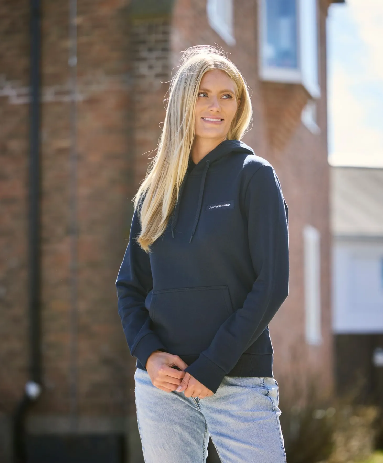 Peak Performance Logo Hoodsweat W
