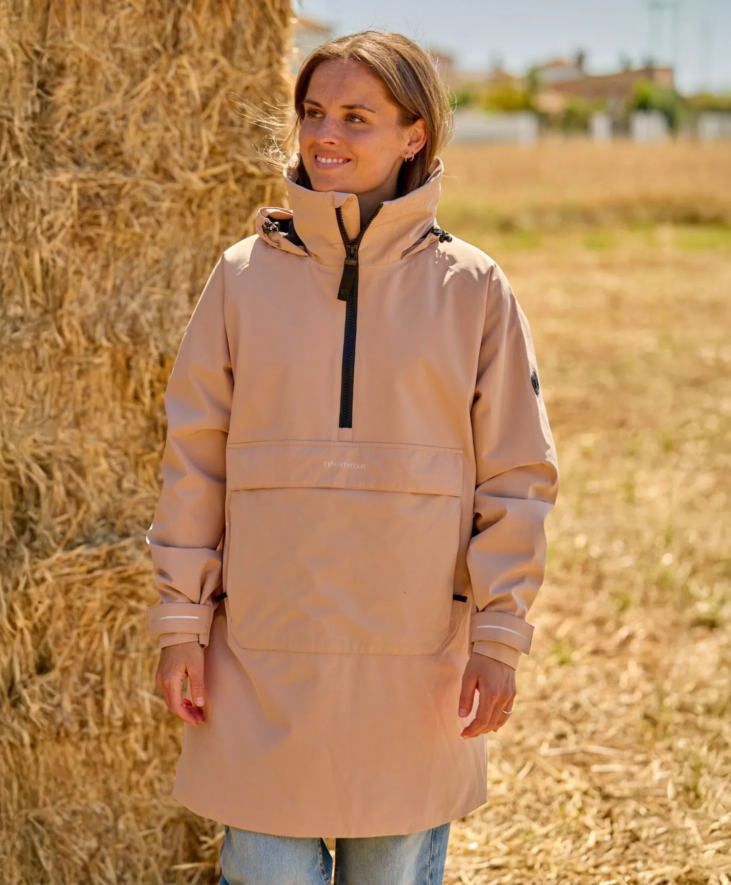 Twentyfour Mode Insulation Poncho Dame